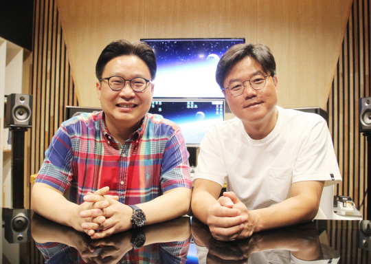 서경덕(왼쪽) 성신여대 교수와 나영석(오른쪽) PD. 서경덕 교수 제공