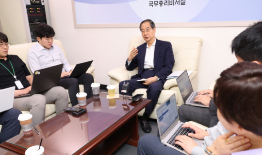 뉴시스