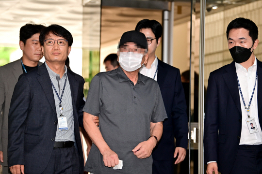 차 씨는 법정에 들어서면서 "돌아가신 분들과 유족들께 대단히 죄송하다"고 했다. 문호남 기자