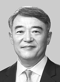 김희집 서울대 국제대학원 초빙교수