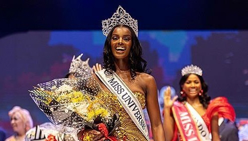 2024 미스 나이지리아 대회에서 우승한 아데치나. AFP 연합뉴스