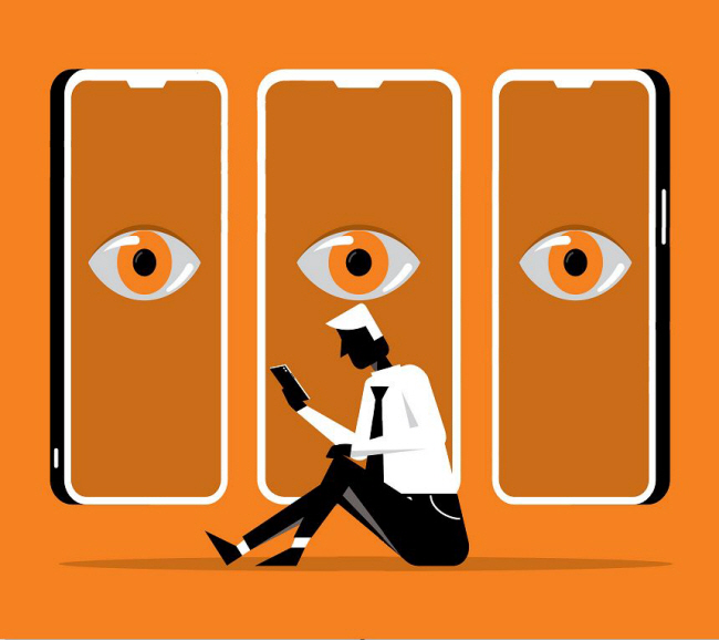 편리함을 위해 개발된 스마트폰이 검색기록, 목소리 등 각종 개인정보를 수집하면서 사생활 침해 논란이 커지고 있다.   게티이미지뱅크