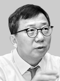 이원덕 국민대 일본학과 교수