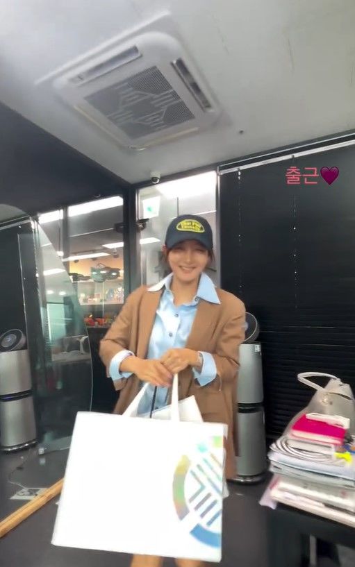 [서울=뉴시스] 사강. (사진=사강 인스타그램 캡처) *재판매 및 DB 금지