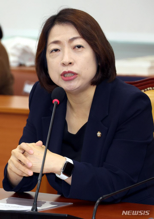 황정아 더불어민주당 의원. 뉴시스