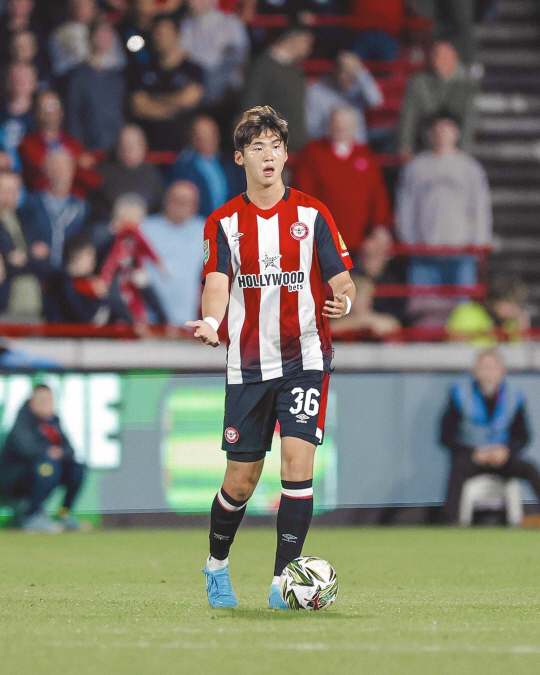 브렌트퍼드의 김지수. 브렌트퍼드 SNS