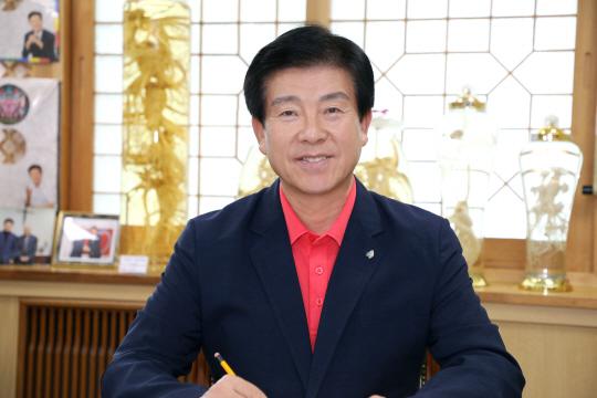 박범인 금산군수.