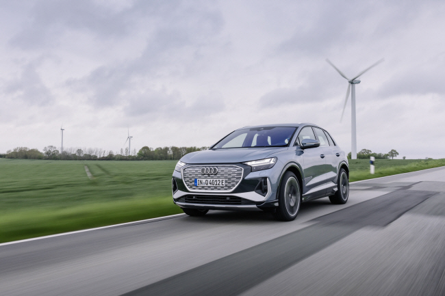 아우디 ‘Q4 e-트론’