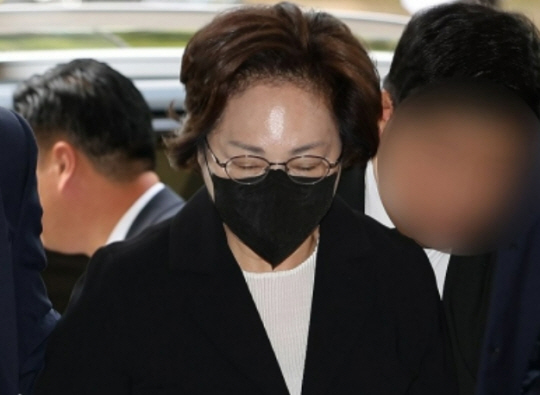 박희영 용산구청장이 30일 오후 1심 선고 재판이 열린 서울 마포구 서부지방법원에 출석하고 있다. 연합뉴스