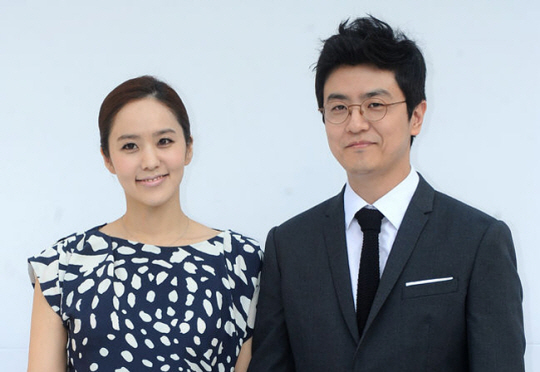 이혼 소송 중인 박지윤(왼쪽)·최동석 전 아나운서. 뉴시스