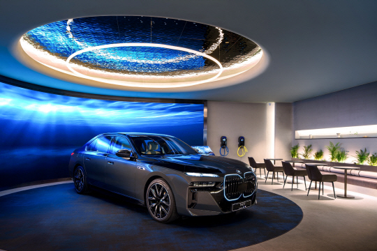 BMW코리아, 고객 맞춤형 주문서비스 ‘인디비주얼 프로그램’ 선보여. BMW코리아 제공