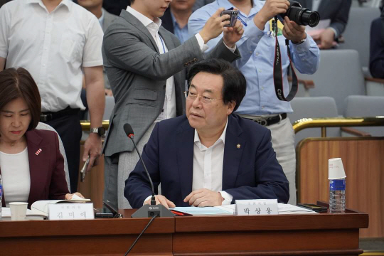 박상웅(가운데) 국민의힘 의원. 의원실 제공