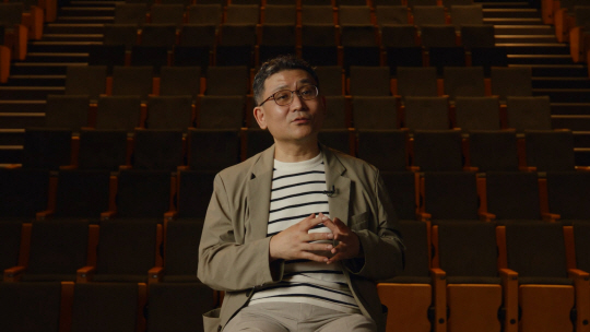 한국 게임의 창세기를 연 것으로 평가받는 게임사 소프트맥스에 몸담았던 개발자 인터뷰 모습. 넥슨재단 제작 다큐멘터리 ‘세이브 더 게임’(SAVE THE GAME) 캡쳐