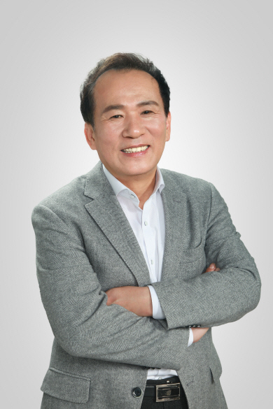 김경수 한국고미술협회 회장