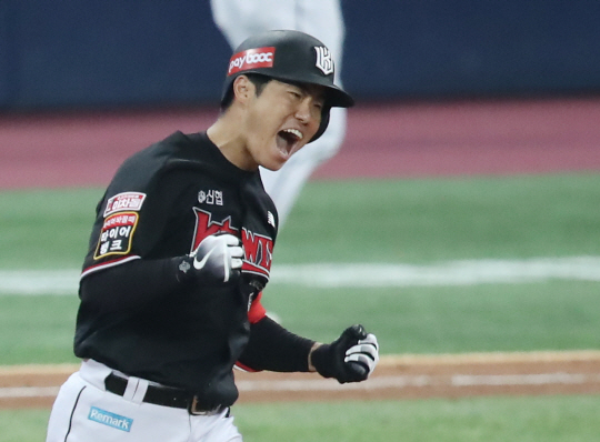 KT의 신본기.뉴시스