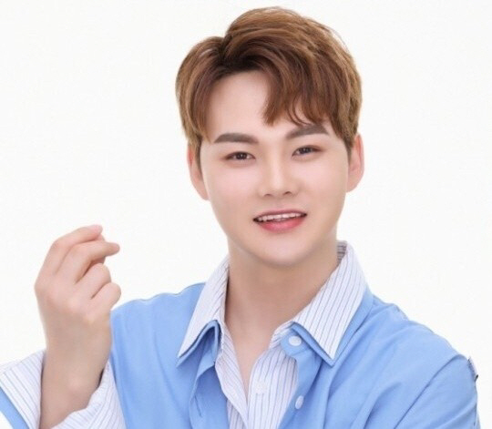가수 박서진