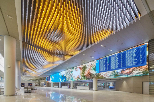 인천국제공항 제2여객터미널 내부. 한화건설 제공