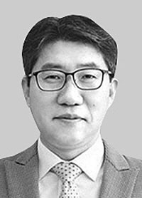 채진원 경희대 공공거버넌스연구소 교수