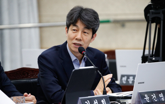 윤건영 더불어민주당 의원. 뉴시스