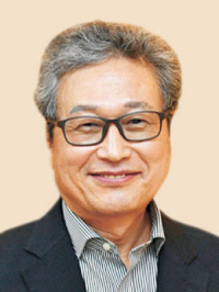 허물 벗고 겨울잠 자는 뱀… 재생과 풍요·다산의 상징[2025 설특집]