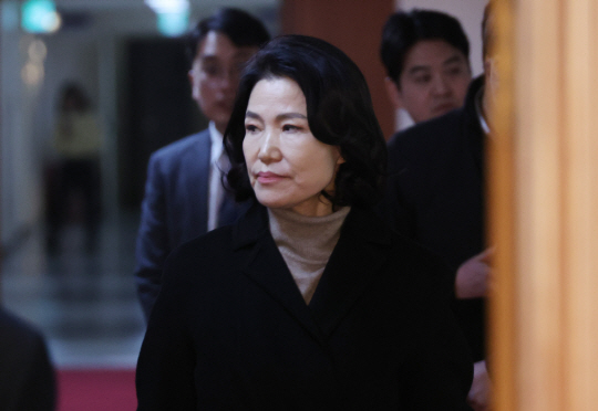 이진숙 방송통신위원장이 지난 달 31일 서울 세종로 정부서울청사에서 열린 국무회의에 참석하고 있다. 연합뉴스.