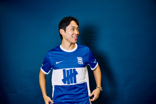 버밍엄시티에 입단한 이명재. 버밍엄시티 SNS