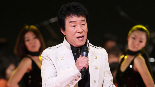 “쨍하고 해뜰날”에 칙칙했던 분위기 ‘쨍’… 희망을 움틔우던 그 노래[주철환의 음악동네]