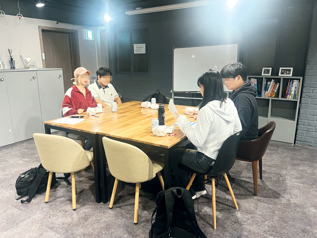 아이들 가르치며 교육격차 해소 … 형·누나의 아름다운 ‘지식 플렉스’[나눔 실천하는 초록빛 능력자들]