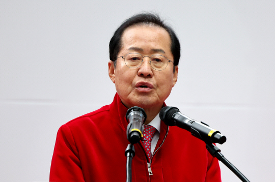 뉴시스