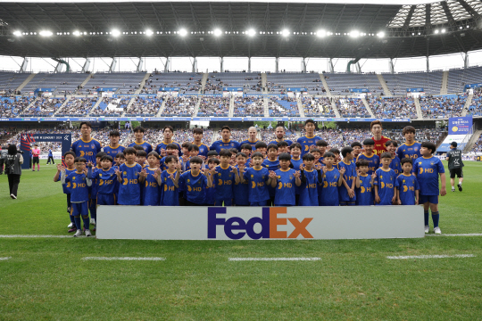 한국프로축구연맹이 페덱스와 협업을 올해에도 이어간다. 한국프로축구연맹 제공