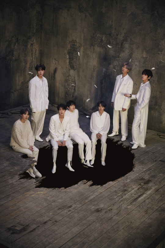 방탄소년단_Black Swan_콘셉트 포토