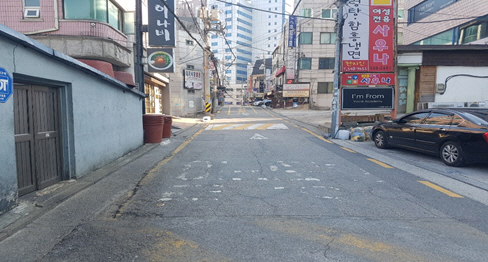 서울 서초구의 골목길 개선사업 전. 서초구청 제공