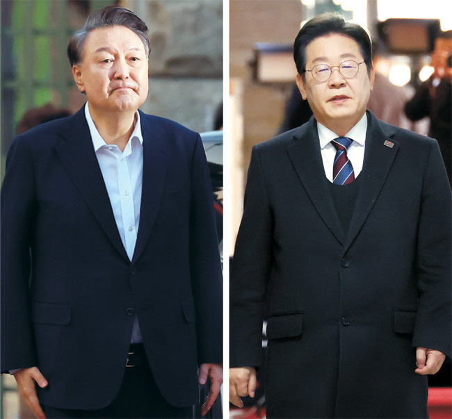 윤석열 대통령이 지난 3월 8일 법원의 구속 취소 결정에 따라 경기 의왕시 서울구치소를 나오고 있다. 오른쪽 사진은 이재명 더불어민주당 대표가 2일 오전 국회에서 열린 비공개 최고위원회의에 참석하기 위해 이동하고 있는 모습.  연합뉴스 뉴시스