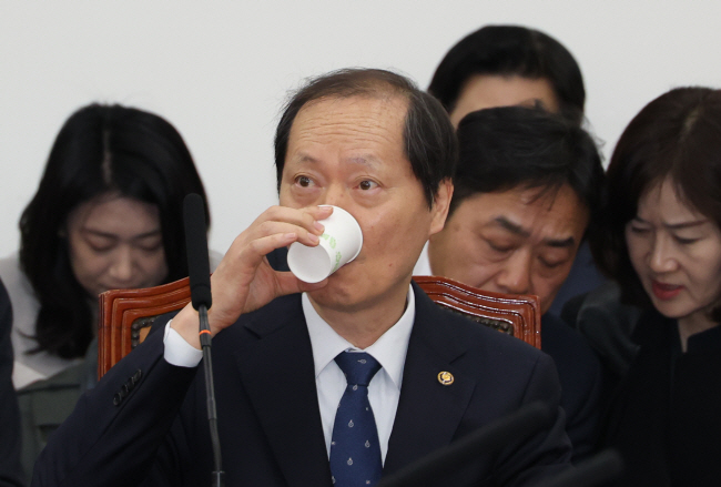 민주 “헌법재판관 알박기”… 국힘 “삼권분립 훼손 안돼”