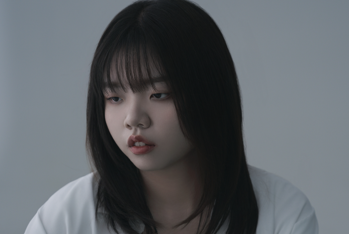 ‘오늘의 작가상’에 소설가 윤강은 ‘저편에서 이리가’ 선정
