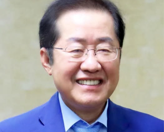 국힘 특사단 하와이온 날, 홍준표 ‘파란넥타이’ 프사 변경…김상욱은 파란넥타이 매고 민주당 입당식