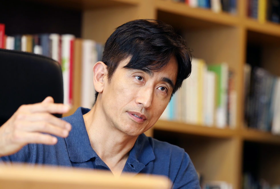 ‘황순원문학상’ 받은 차인표 “인생은 장편소설… 늦깎이 도전자들에 응원됐으면”