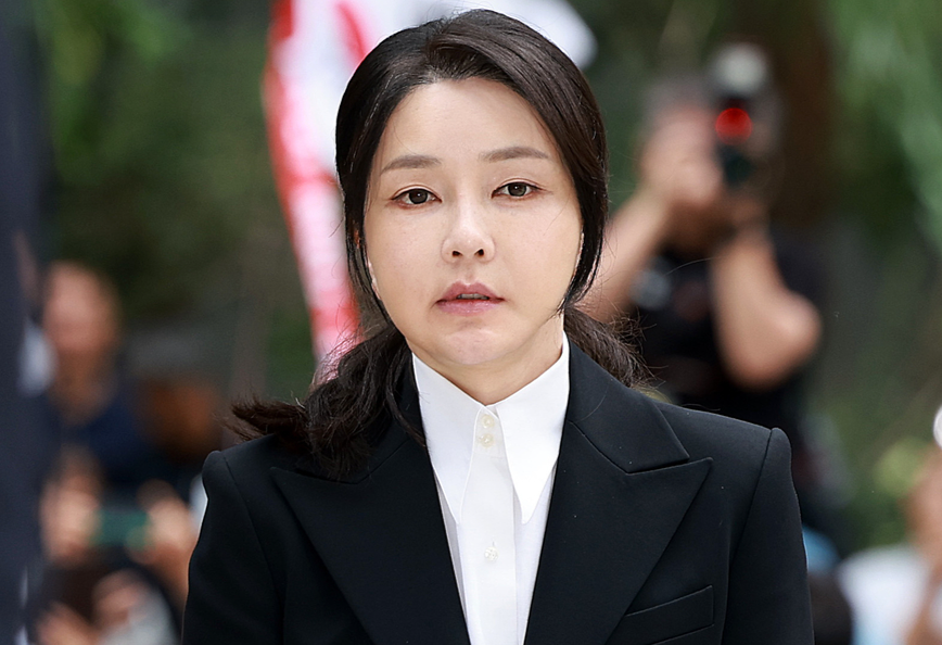 특검 “김건희 여사, 도이치모터스 주가 조작해 8억1000만원 수익”