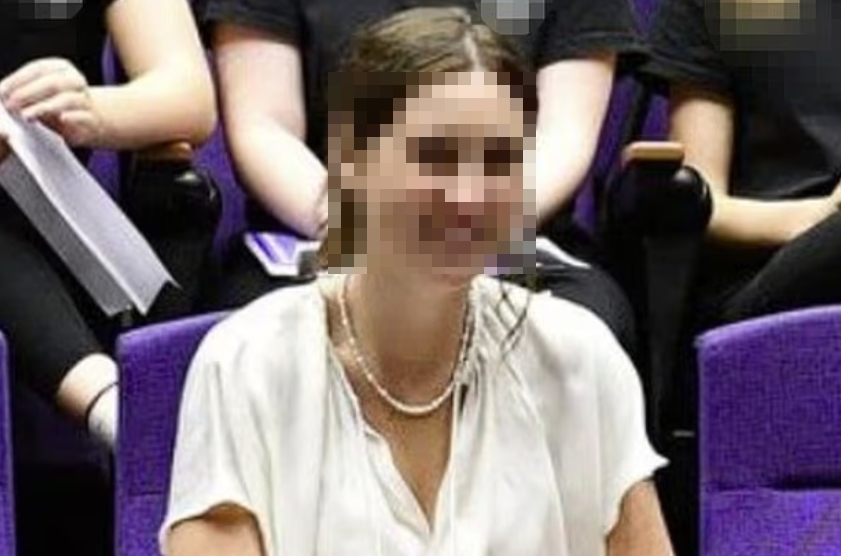 15세 남학생 ‘성노리개’ 삼은 24세 여교사…