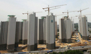 ‘30억 로또’ 반포 트리니원 청약… “현금 25억 있어요?” 