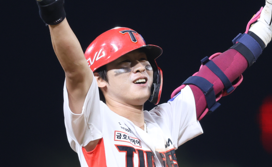 [단독]독기 품은 두산, FA 최대어 박찬호 품는다…‘내야 핵심’ 확보로 전력 상승 시동