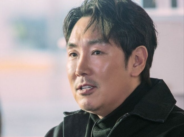 조진웅, 강도·강간 ‘소년범 출신’ 의혹… “사실 확인中”