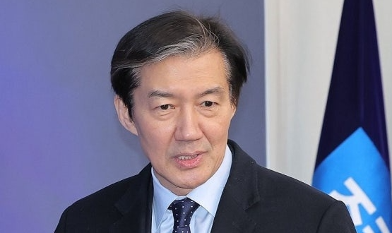 조국 “독자적 DNA 보존 원칙 따라 논의·결정”…혁신당 ‘與 합당’ 논의 돌입