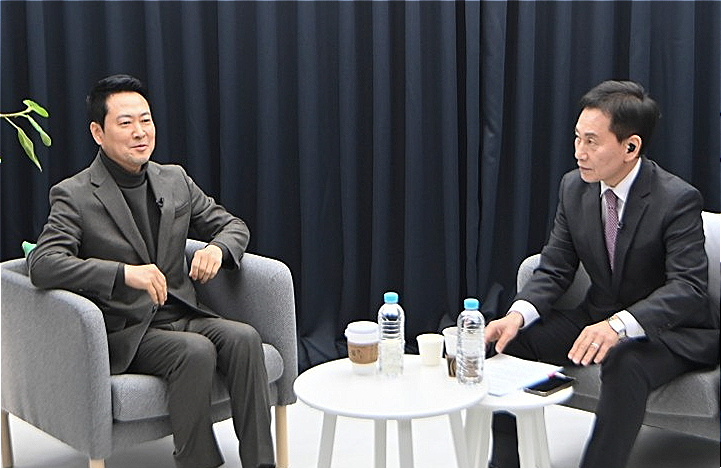 장동혁 “이 대통령은 ‘SNS마귀’가 되고 있다… 관세 문제 피하려 부동산 부각”