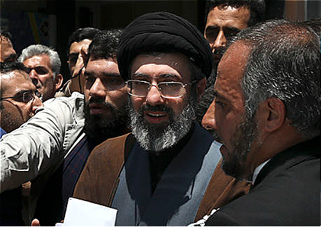 ‘우리에겐 둘째가 남아있다’ 하메네이 차남, 최고지도자로 선출