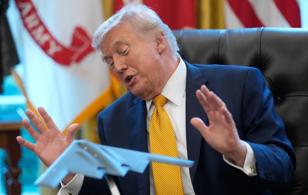 “40년 보호해줬다”…트럼프, 한국에 ‘에너지 영토 사수’ 파병 재촉