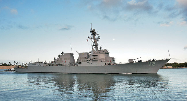 [속보]트럼프 “이란 고속정 봉쇄 해역 접근 시 마약선 격침하듯 제거할 것”