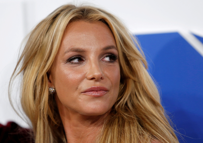 “바닥까지 떨어진 걸 알았다” 팝스타가 어쩌다가…음주논란에 스스로 재활원 입소