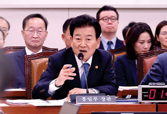 장관 - 대통령의 말은 곧 ‘국가행위’… 가벼운 발언에 동맹의 신뢰 흔들