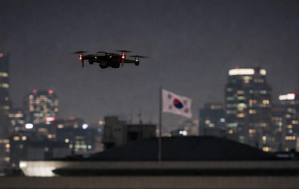 심야 해수부 부산청사 상공 ‘정체불명 드론’…10분 비행 후 사라져